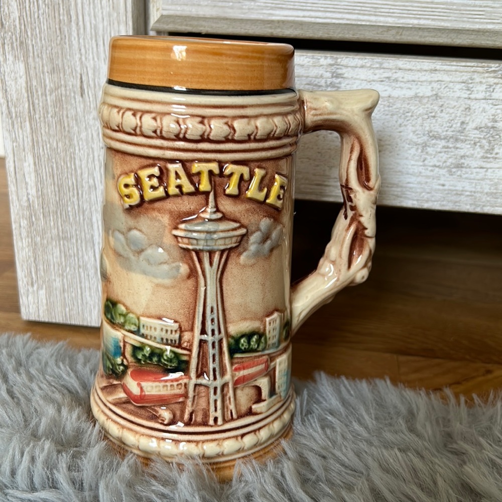 Vintage style Beer mug with Seattle scene. About 8 inches tall!